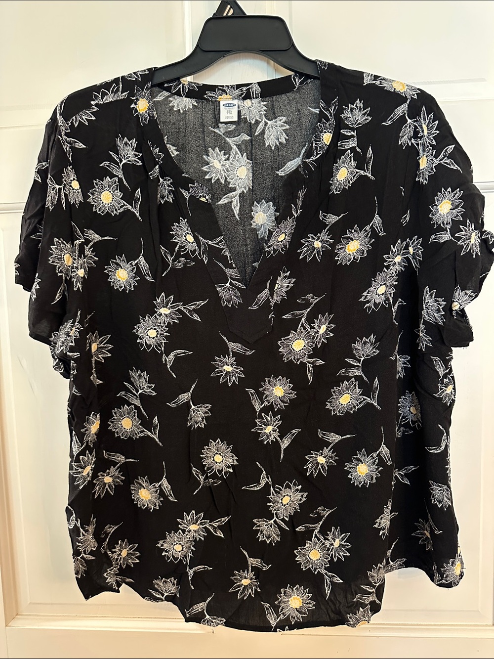 Old Navy Black Floral V-Neck Blouse with Yellow Centers